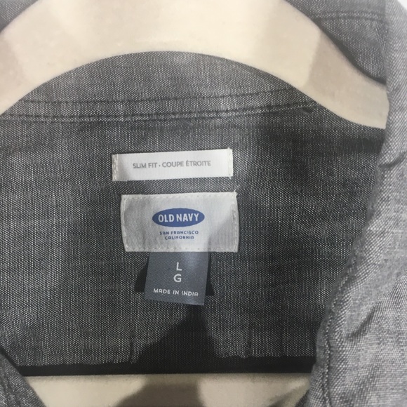 NWT Old Navy Short Sleeve Button Up Short Grey - Picture 2 of 8